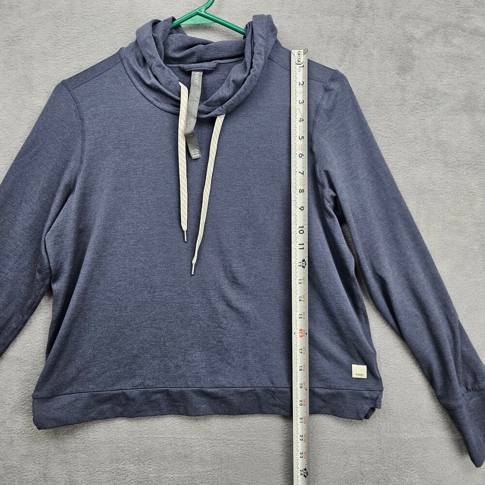 Vuori Hoodie Blue Gray Athleisure Pullover Size Medium Loungwear - Picture 3 of 7